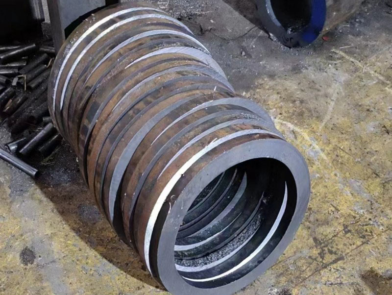 高密30CrMo无缝钢管切割
